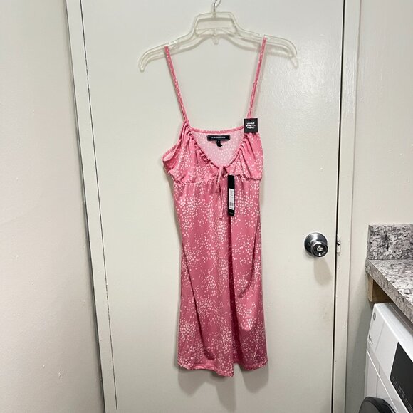 BCBGMAXAZRIA Nightgown in Pink - Size Medium - NWT - Unique Stretch Fabric - Picture 6 of 13